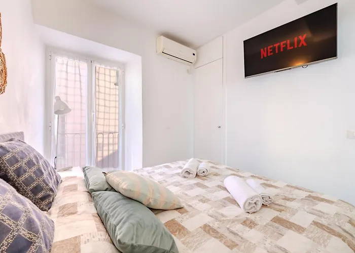 Apartment Finestra Sul Blu - Ac & Wifi - Di Fronte Al Mare