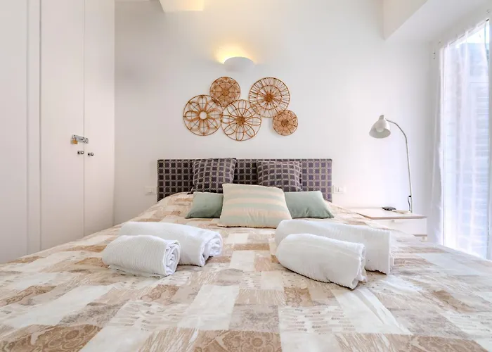 Finestra Sul Blu - Ac & Wifi - Di Fronte Al Mare Apartment